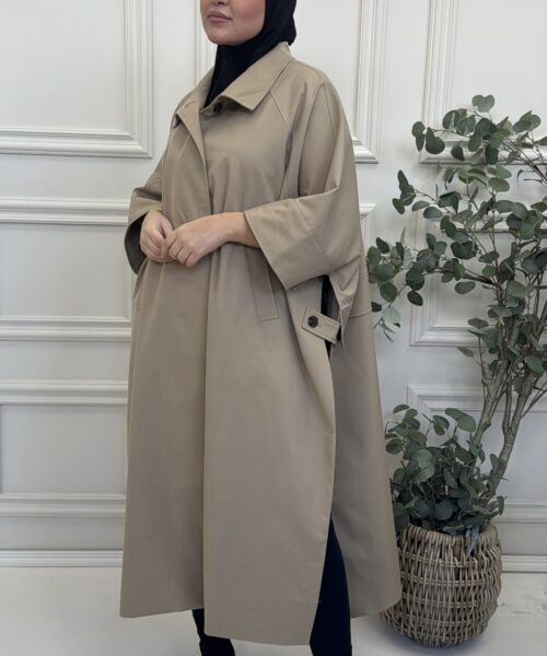 CAPE COAT