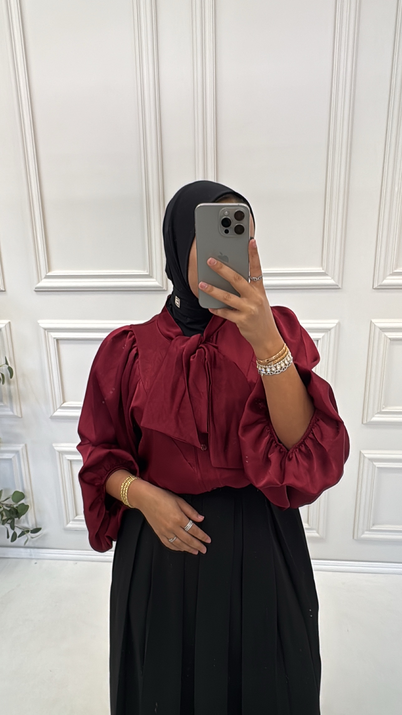 SATIN BOW ELEGANCE BLOUSE - Afbeelding 2