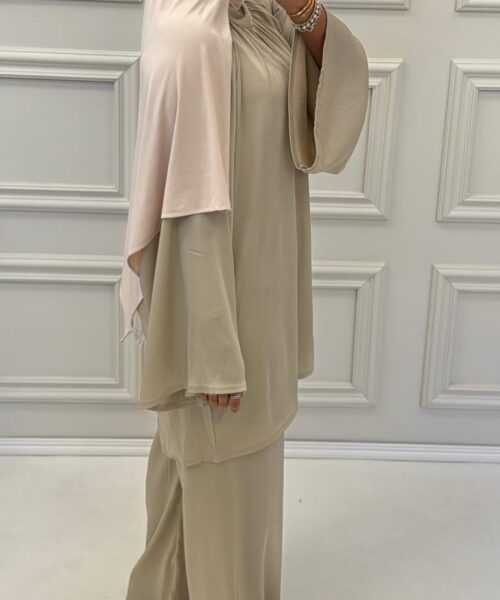 Alternative view of CHAMPAGNE ELEGANCE SET