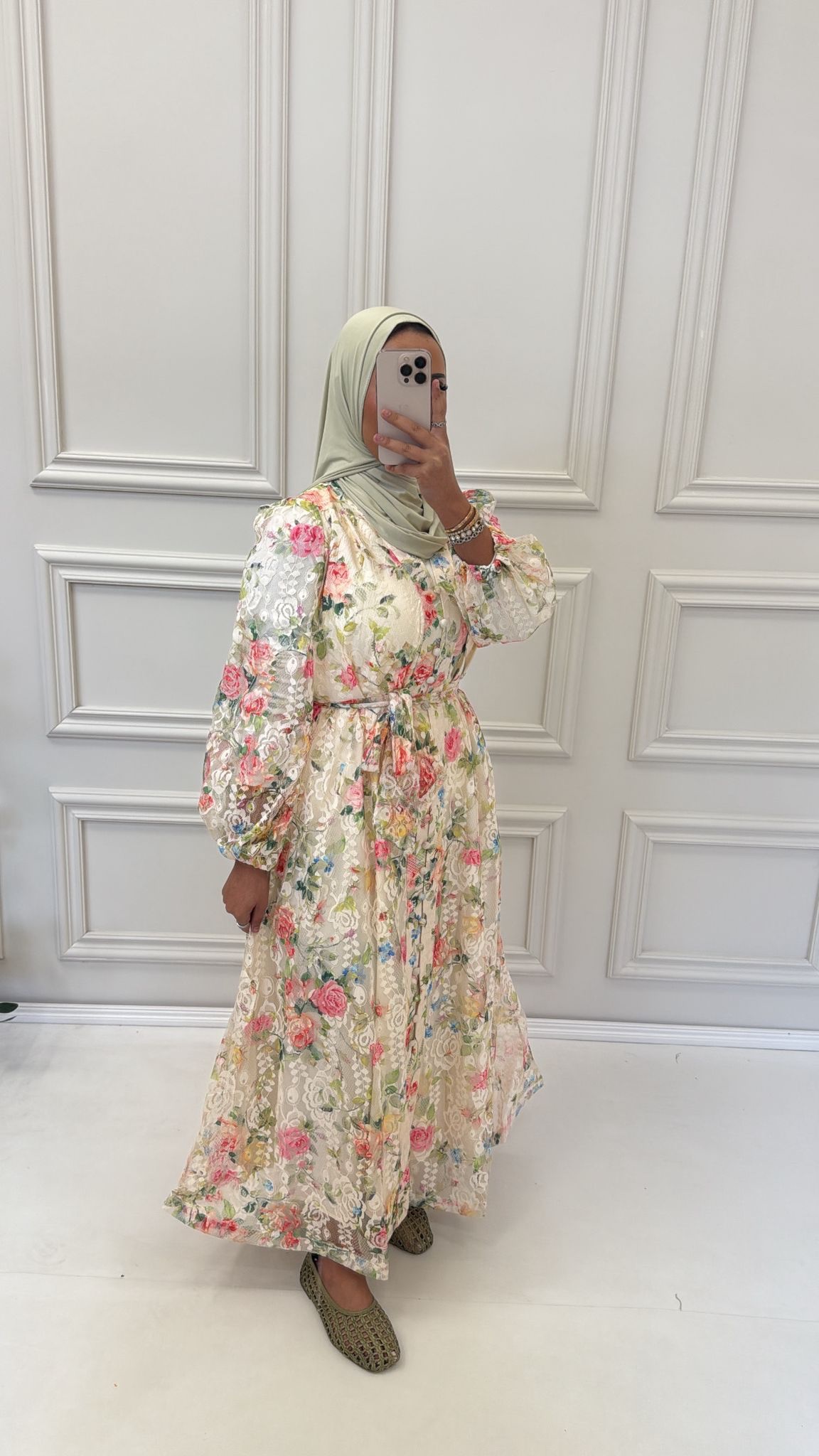 ELEGANTE FLORAL MAXI DRESS
