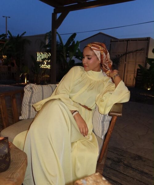 Alternative view of FLOW ABAYA