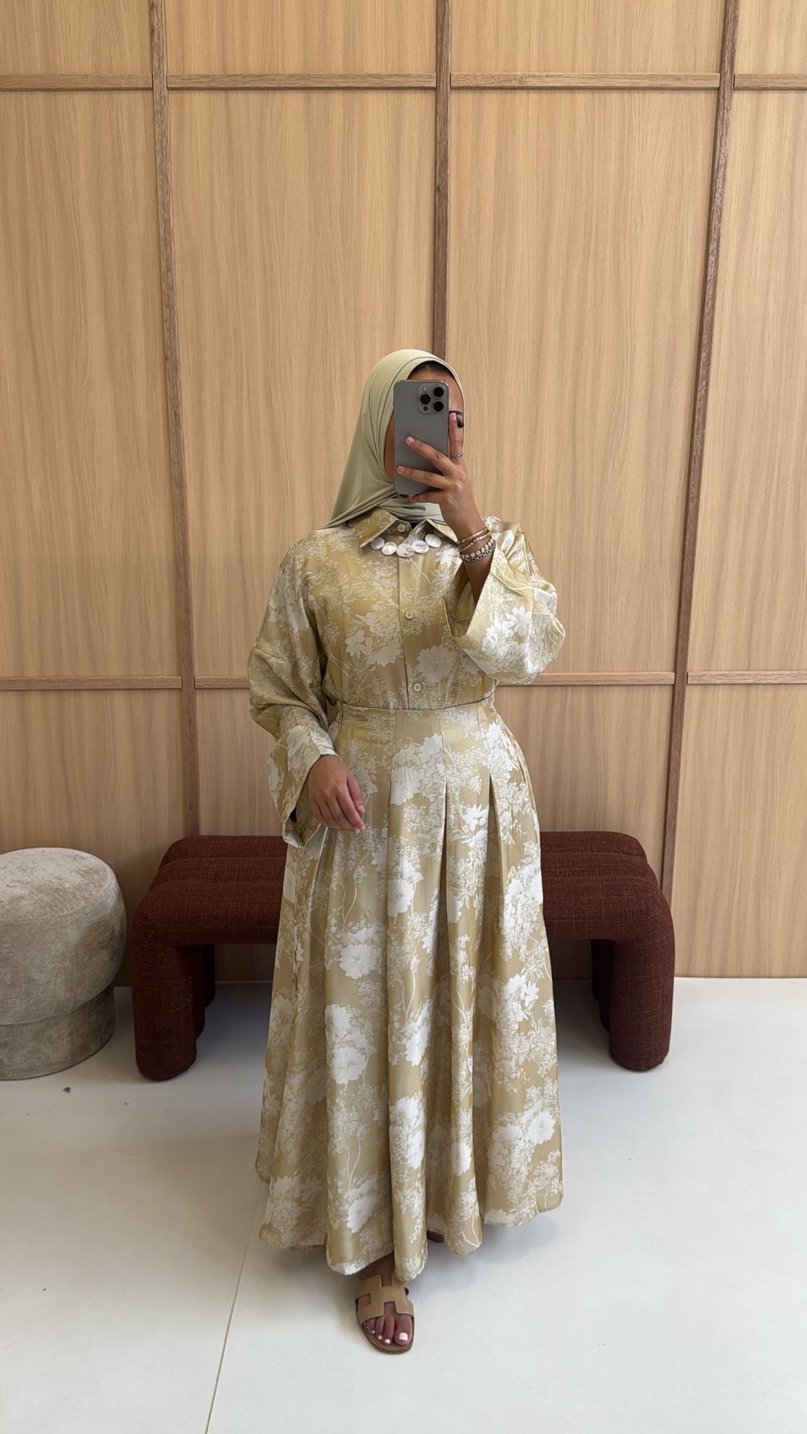 CLASSY GOLD TWINSET