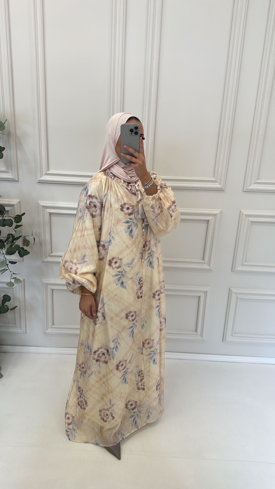 OVERSIZED FLORAL DRESS