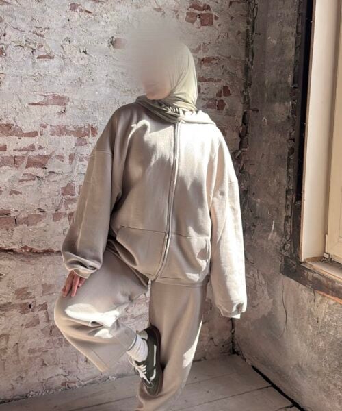 OVERSIZED TRACKSUIT