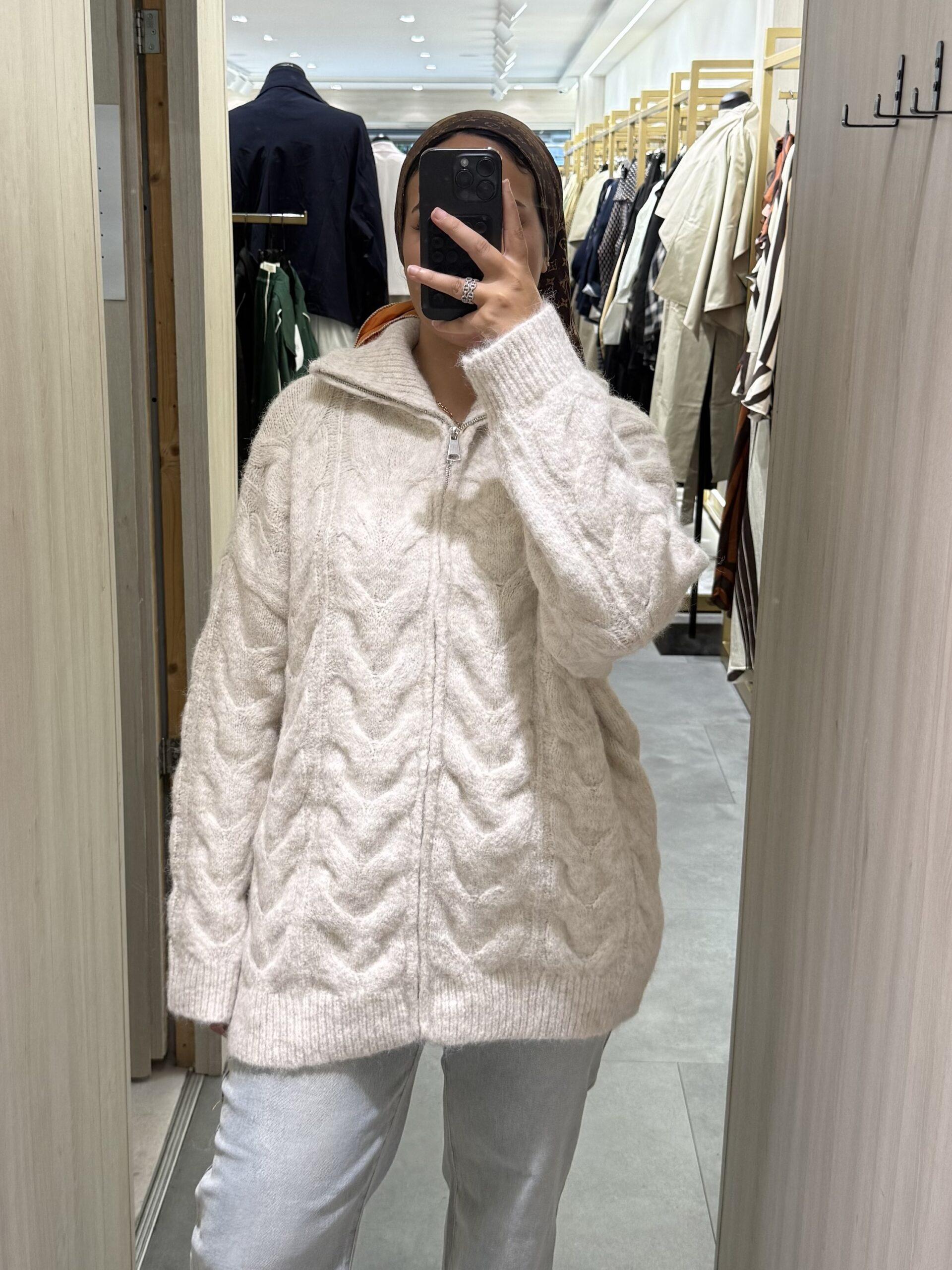 KNITTED ZIP CARDIGAN
