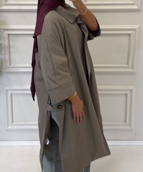 TRENCHCOAT MET SPLIT