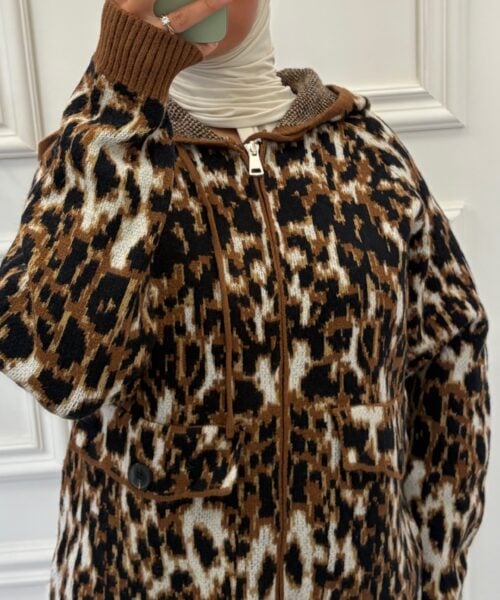 Leopard print vest